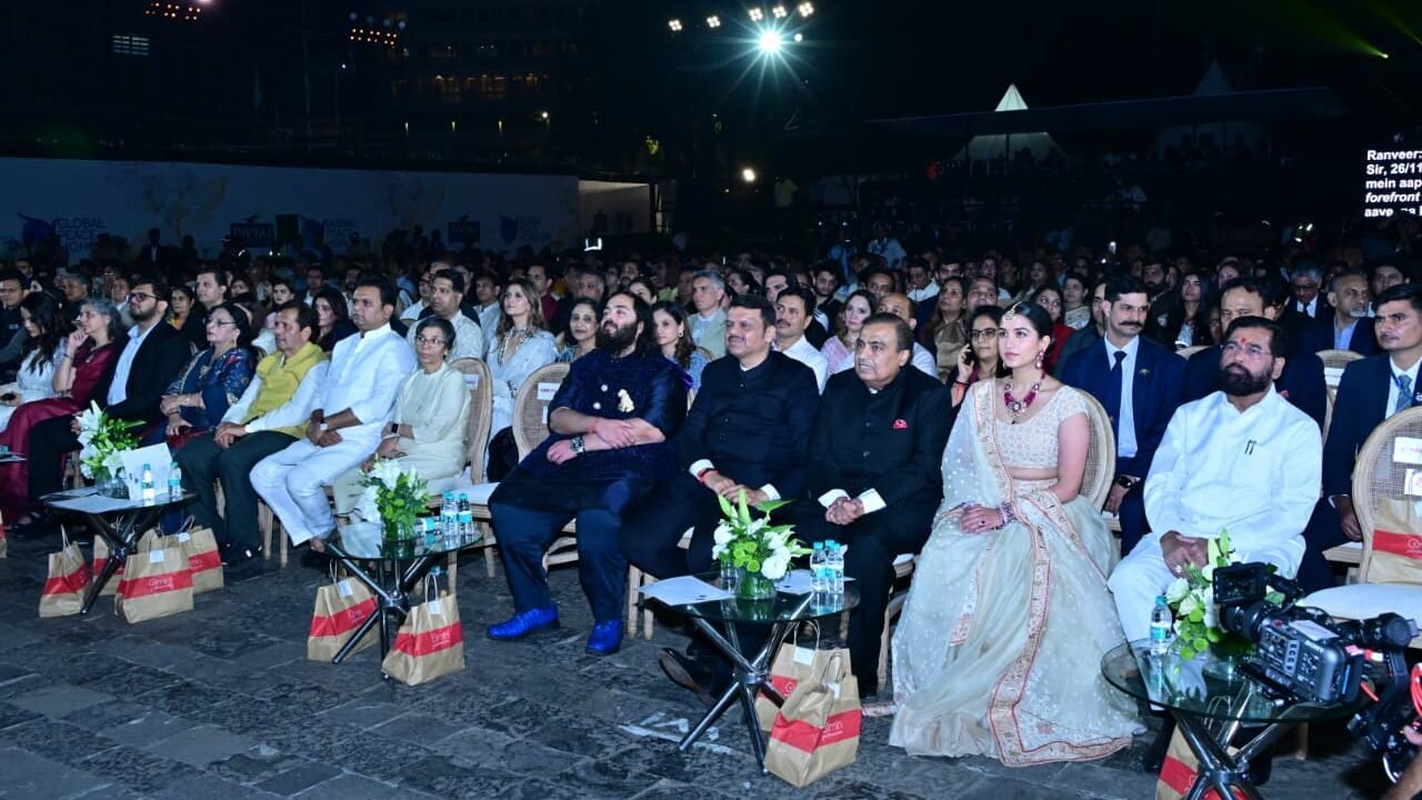 नागरिकांनी सजग आणि सतर्क राहून देश सुरक्षेचे कान आणि डोळे व्हावे – मुख्यमंत्री देवेंद्र फडणवीस