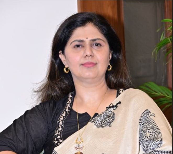 पशुसंवर्धन सेवेतील ३,१०३ अधिकारी पदांसाठी ११ जूनला परीक्षा